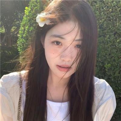 主演 E